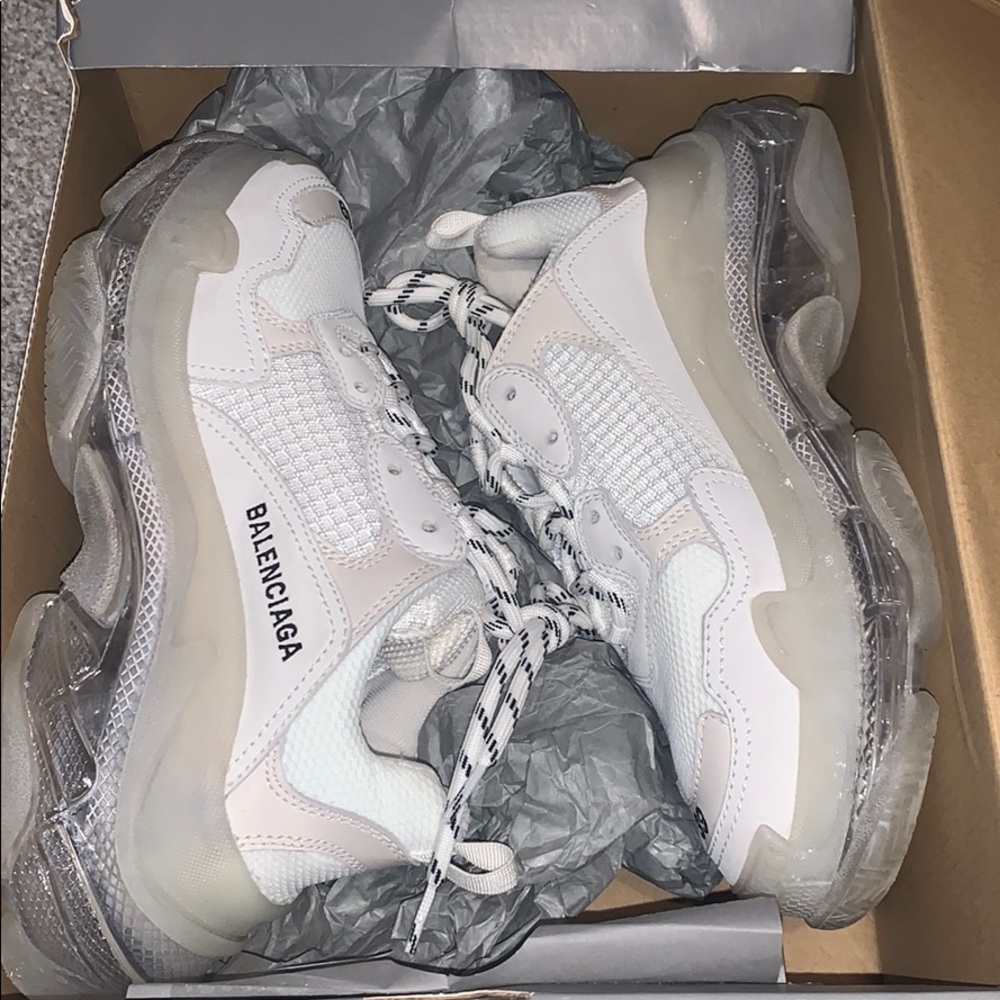 Balenciaga size 39 white shoes